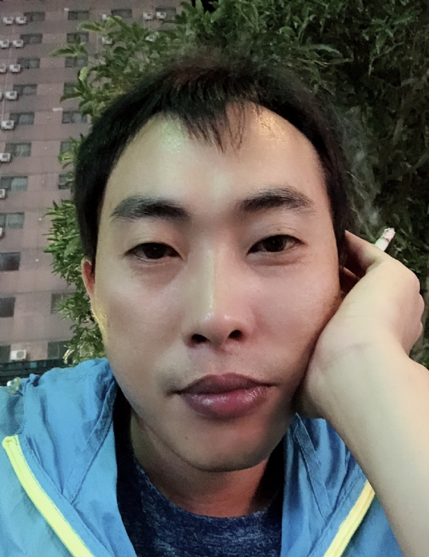 一直在路上的第一张照片--泰州相亲服务中心