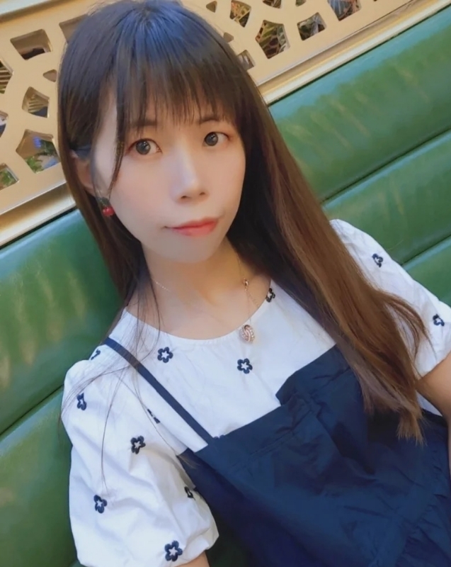 aliya的第一张照片--泰州相亲服务中心