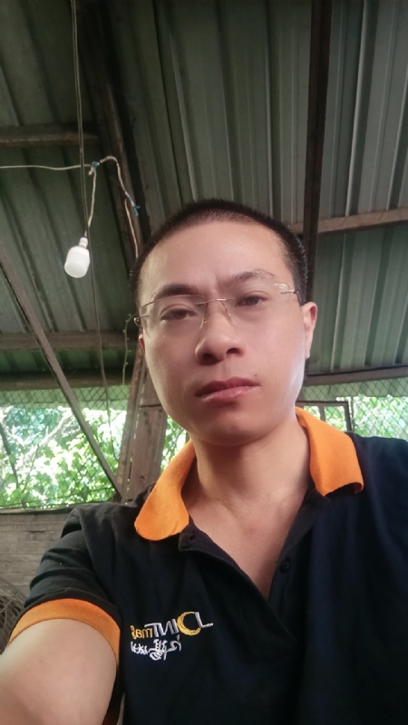 一个人好难的第一张照片--泰州相亲服务中心
