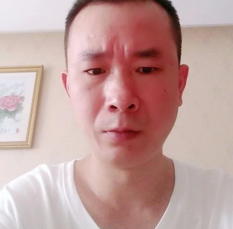自由飞翔的第三张照片--泰州相亲服务中心
