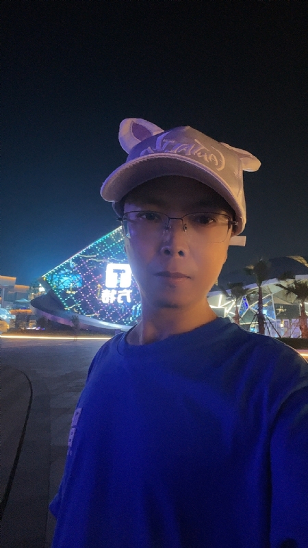 富贵使我们相遇的第一张照片--泰州相亲服务中心
