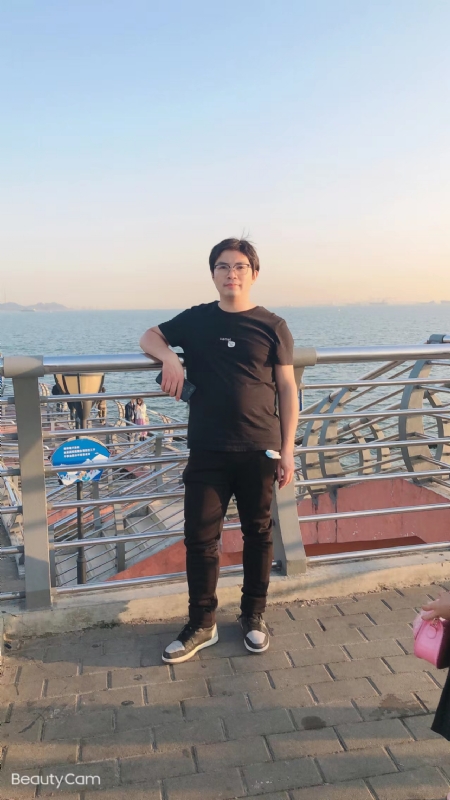 陆迅的第一张照片--泰州相亲服务中心