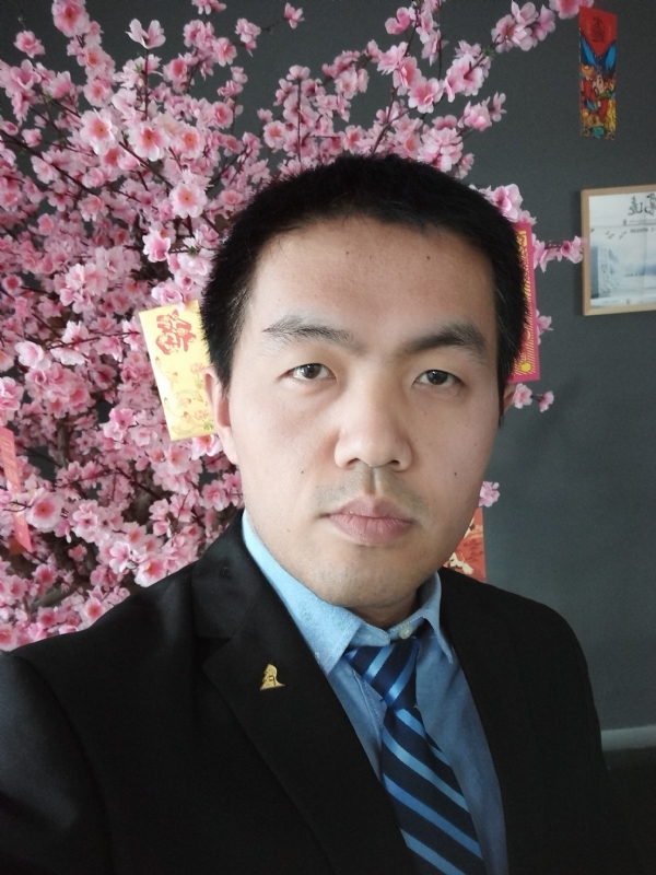 我就是个翻译的第一张照片--泰州相亲服务中心
