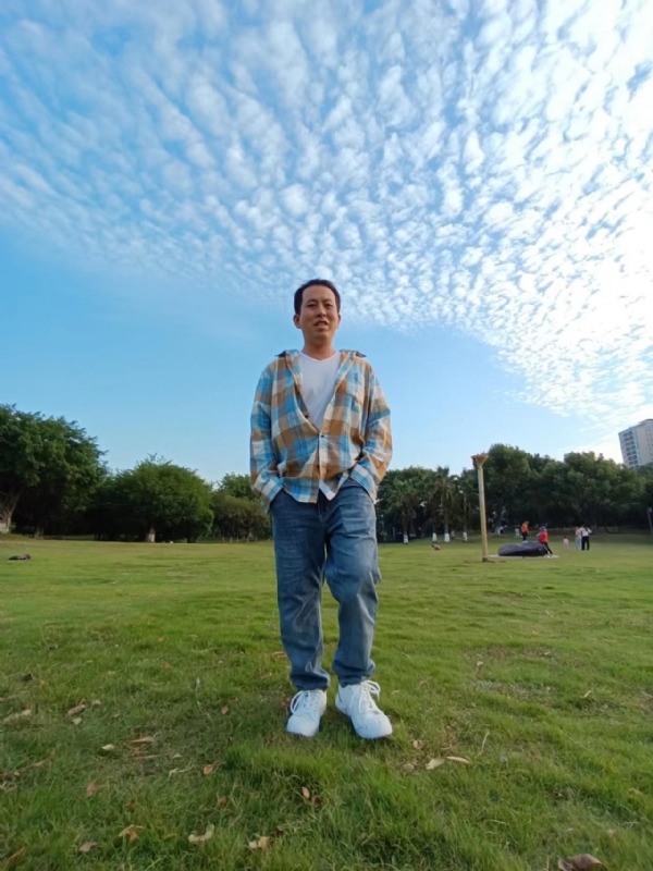 曹先生的第三张照片--泰州相亲服务中心