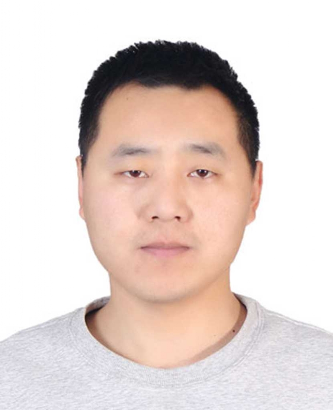 大红鹰的第一张照片--泰州相亲服务中心