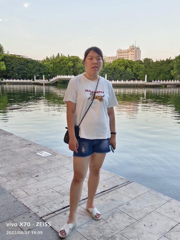 幸福触手可及的第一张照片--泰州相亲服务中心