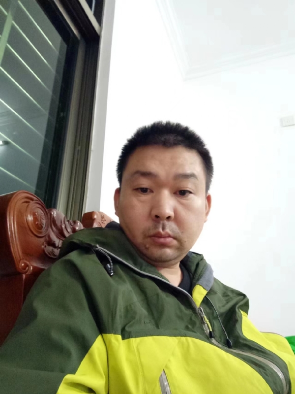 阿汤的第一张照片--泰州相亲服务中心
