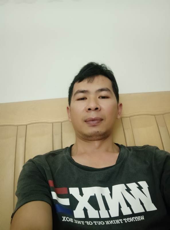 小伙子的第四张照片--泰州相亲服务中心