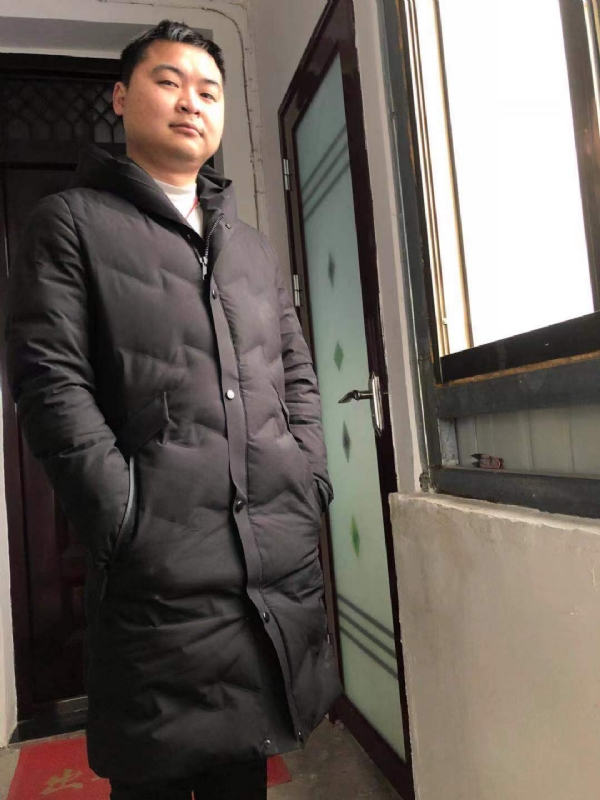 末端的第一张照片--泰州相亲服务中心