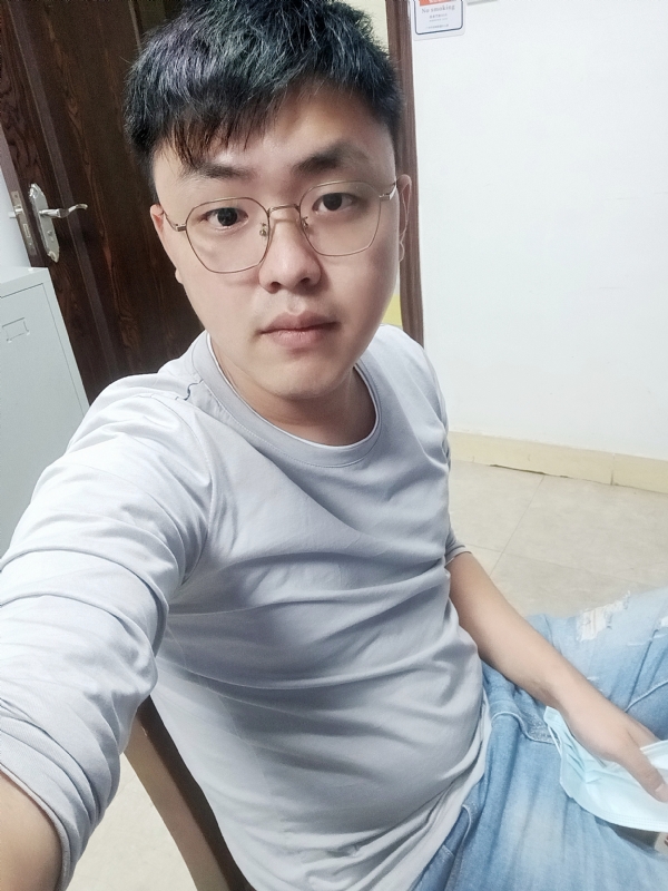 小林子的第二张照片--泰州相亲服务中心
