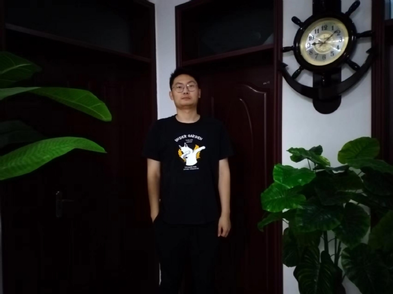 真诚交友的第一张照片--泰州相亲服务中心