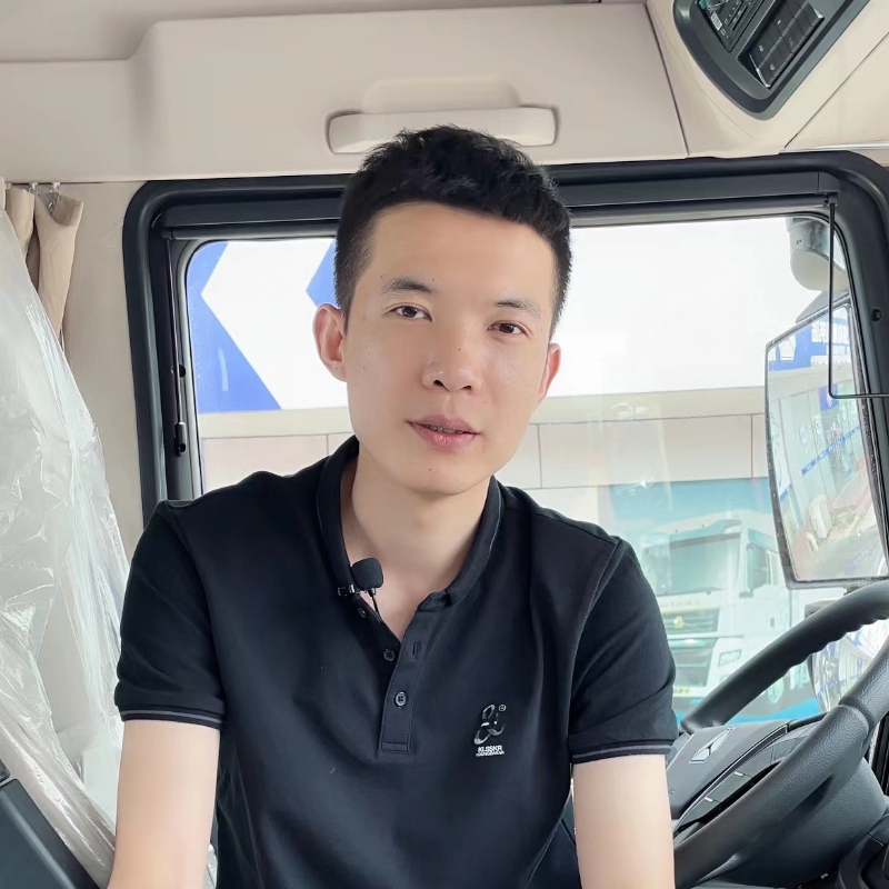 胡一凡的第一张照片--泰州相亲服务中心