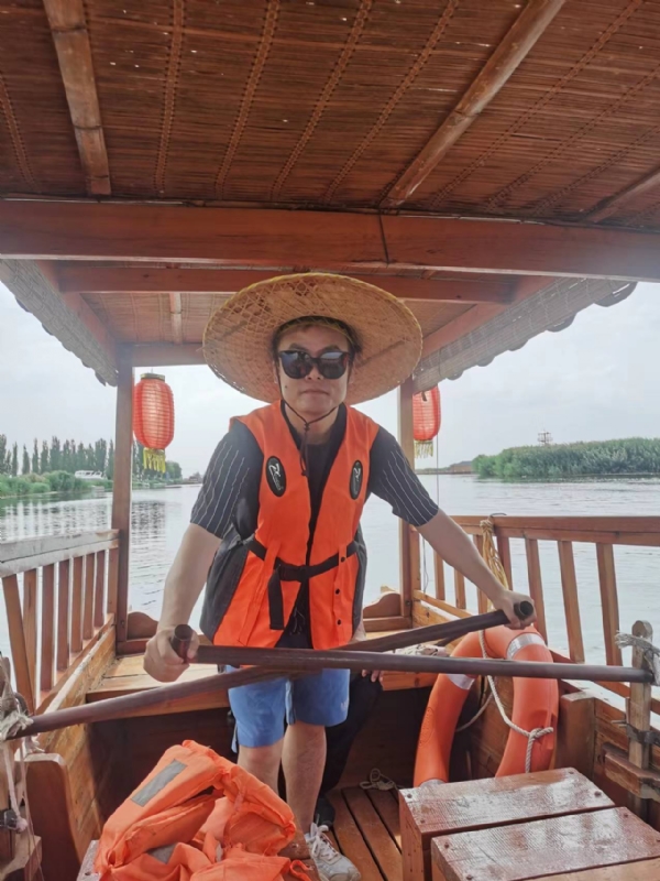 小龙虾的第二张照片--泰州相亲服务中心