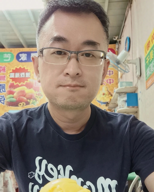 感感的第一张照片--泰州相亲服务中心