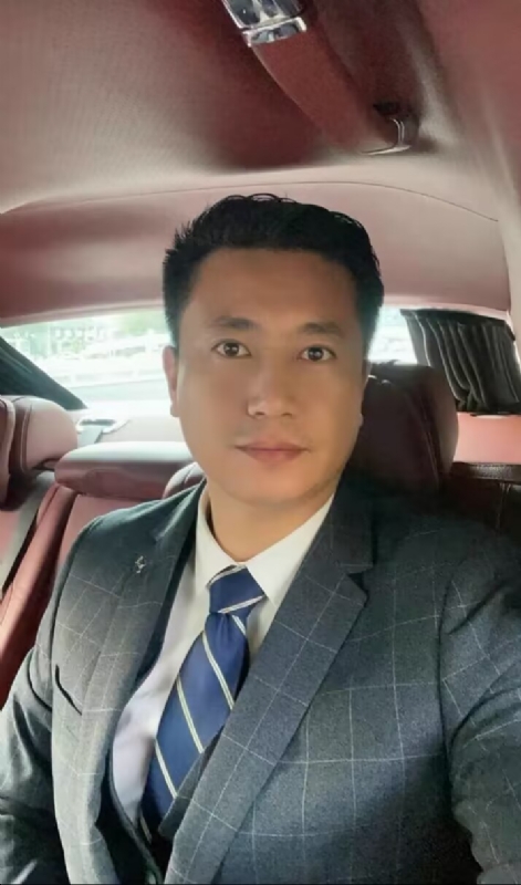 小张的第二张照片--泰州相亲服务中心