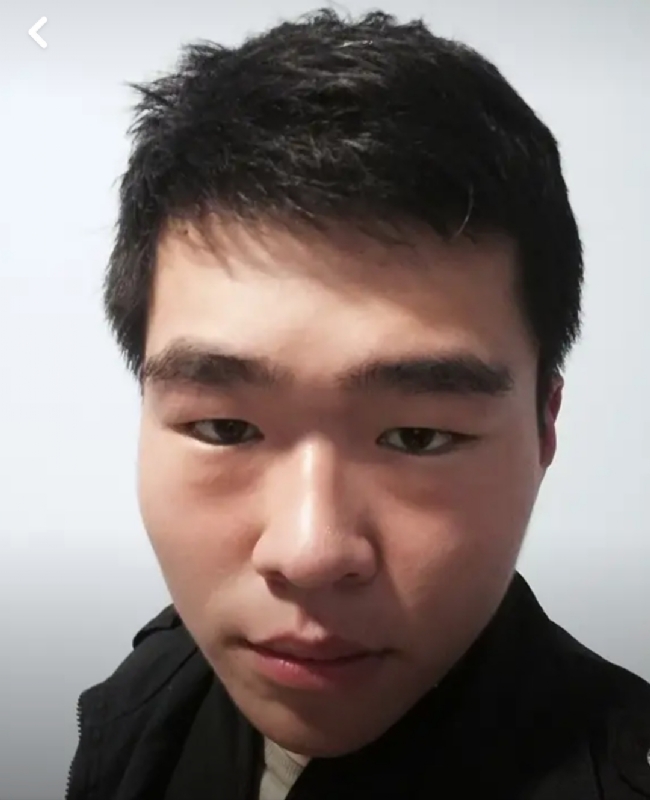 高冷的咖啡的第一张照片--泰州相亲服务中心