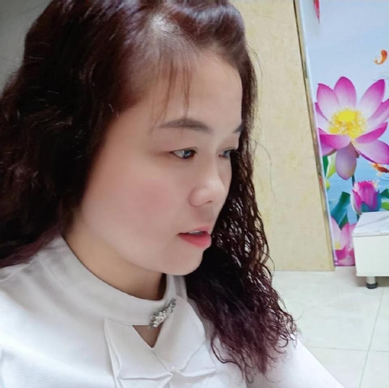 顾枸丽的第二张照片--泰州相亲服务中心