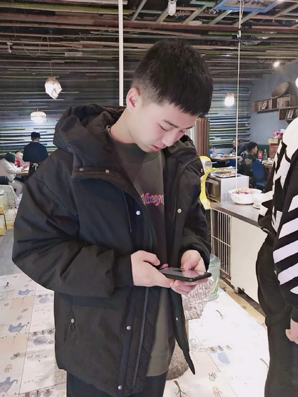 小赵的第一张照片--泰州相亲服务中心