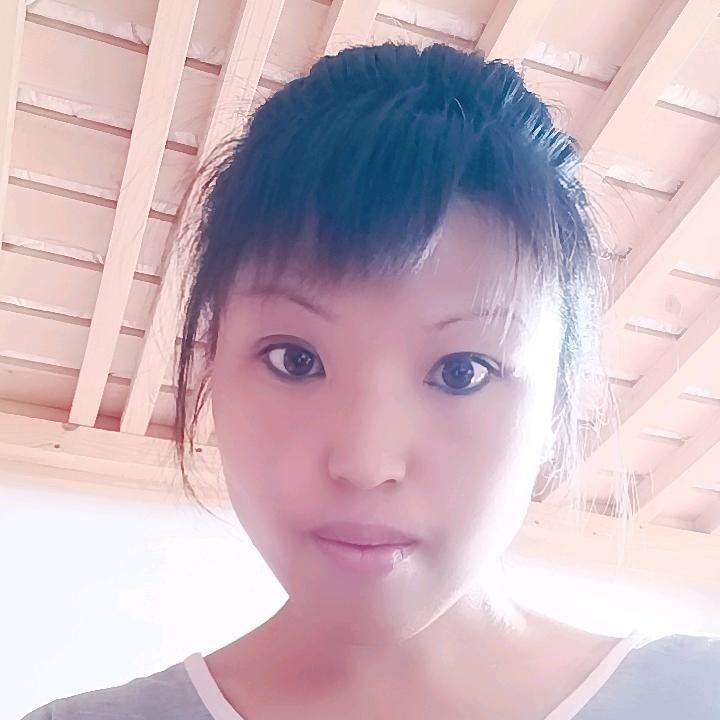 Lily的第一张照片--泰州相亲服务中心