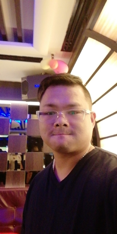 单名一个伟的第一张照片--泰州相亲服务中心