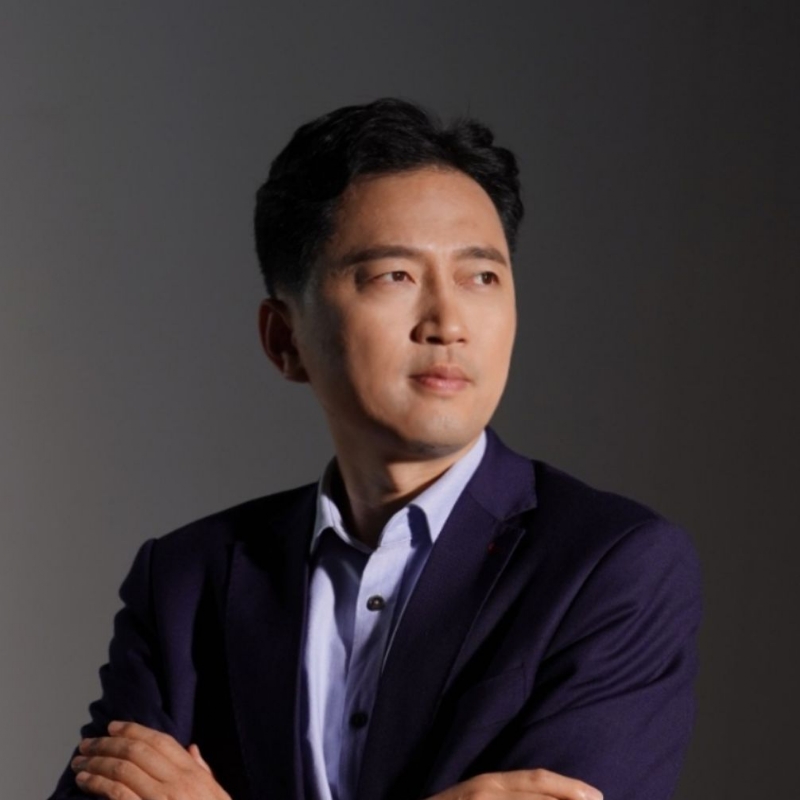诗与远方的第一张照片--泰州相亲服务中心