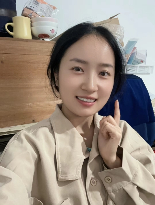 多喝热水的第一张照片--泰州相亲服务中心