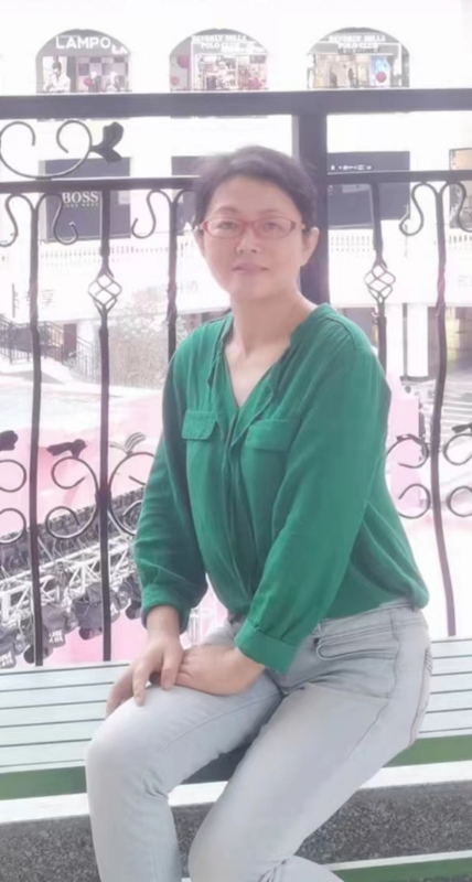 丽华的第一张照片--泰州相亲服务中心