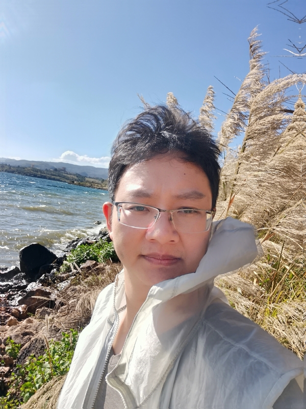 梅安歌的第一张照片--泰州相亲服务中心