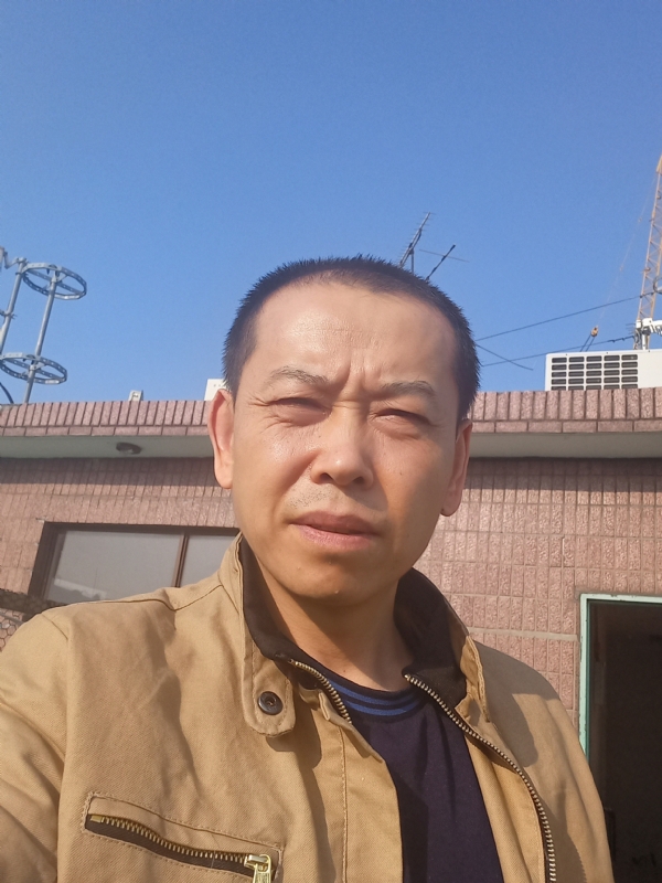 红尘逐浪的第一张照片--泰州相亲服务中心
