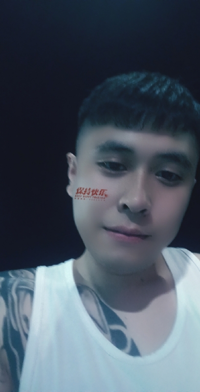 愚忠的第一张照片--泰州相亲服务中心