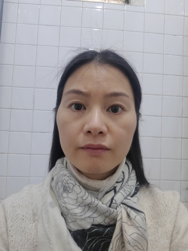 罌粟花的第二张照片--泰州相亲服务中心