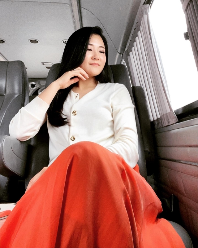 深凝久伴的第一张照片--泰州相亲服务中心