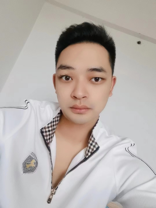 阿鑫的第一张照片--泰州相亲服务中心