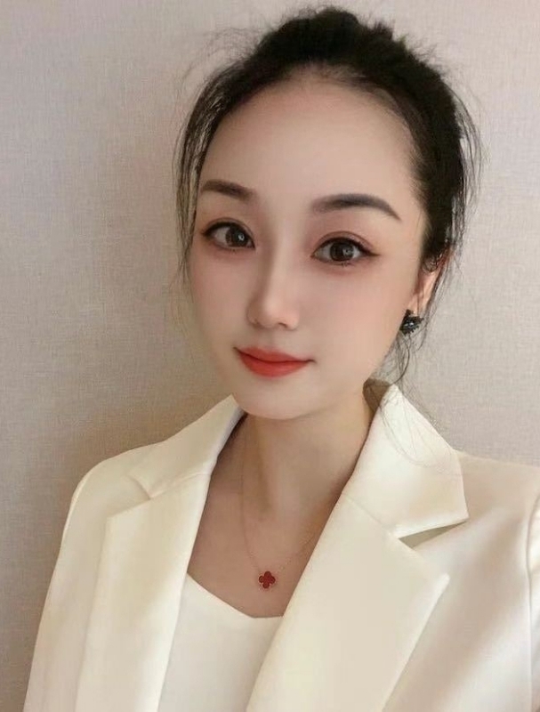 罗美女的第一张照片--泰州相亲服务中心