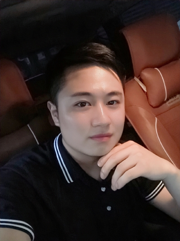 生活再继续的第一张照片--泰州相亲服务中心