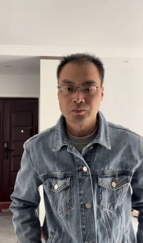 墨灬白的第一张照片--泰州相亲服务中心