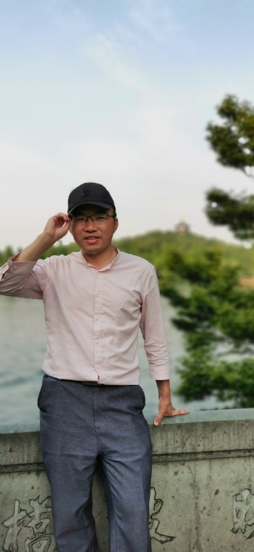 大叔有点忙的第三张照片--泰州相亲服务中心