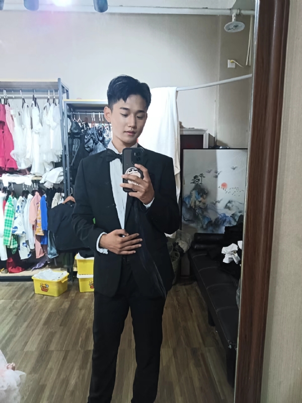 李梓宇的第一张照片--泰州相亲服务中心