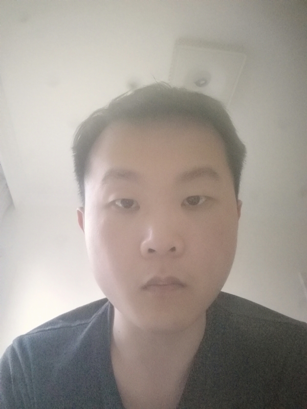 下个瞬间的你的第一张照片--泰州相亲服务中心
