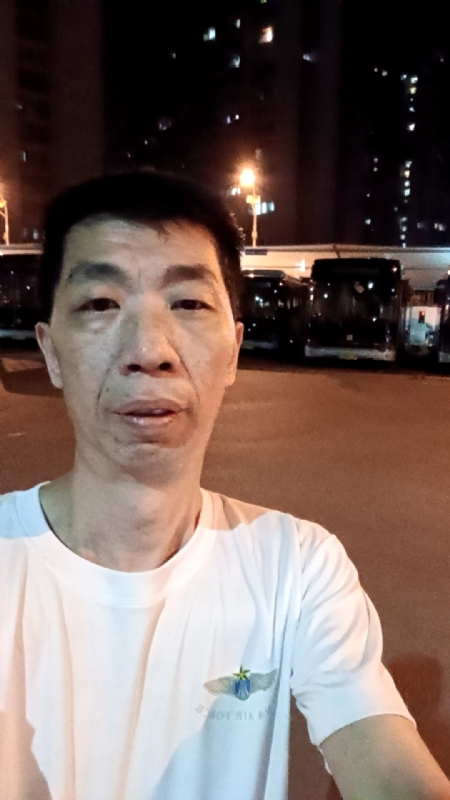 小丑的第一张照片--泰州相亲服务中心