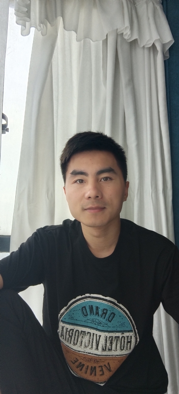 叶秋的第一张照片--泰州相亲服务中心