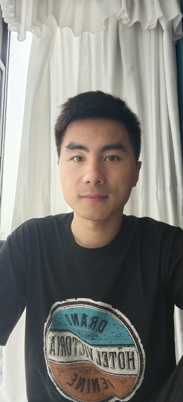 叶秋的第二张照片--泰州相亲服务中心