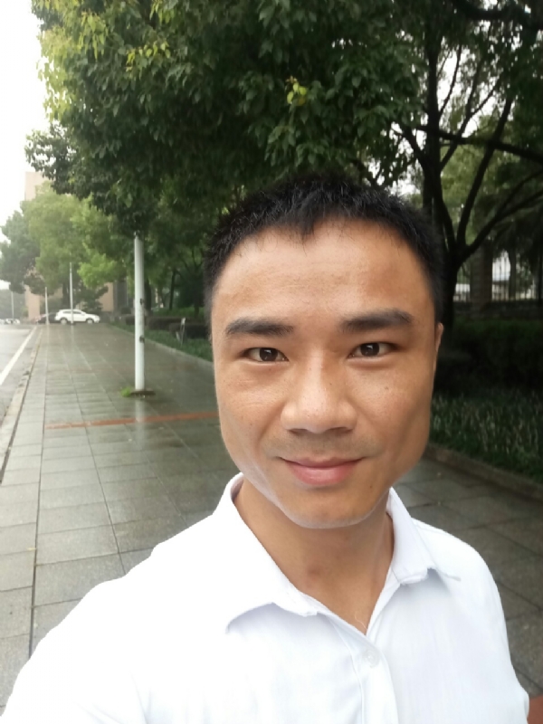 水木年华的第二张照片--泰州相亲服务中心