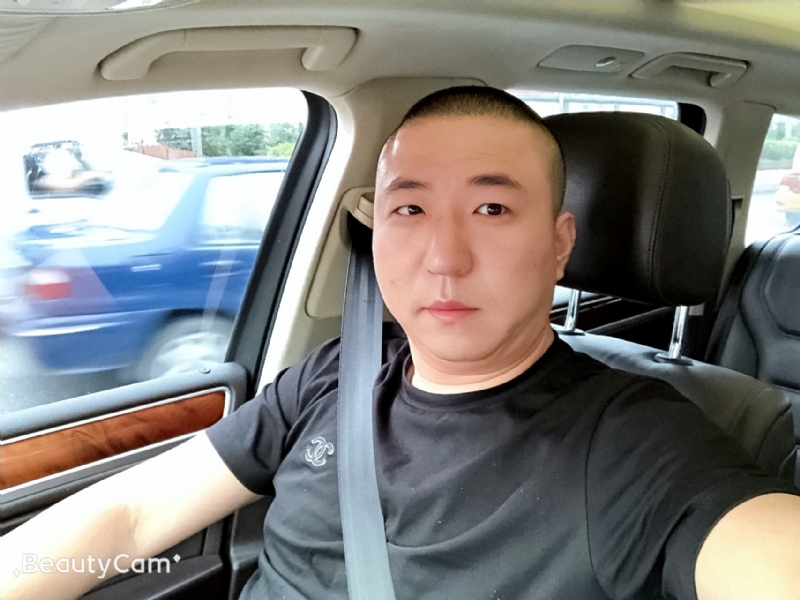 路人甲的第一张照片--泰州相亲服务中心