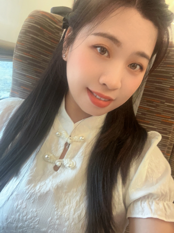 Lin的第三张照片--泰州相亲服务中心