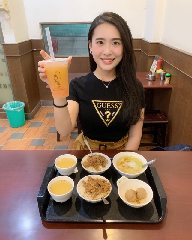 涵涵的第一张照片--泰州相亲服务中心