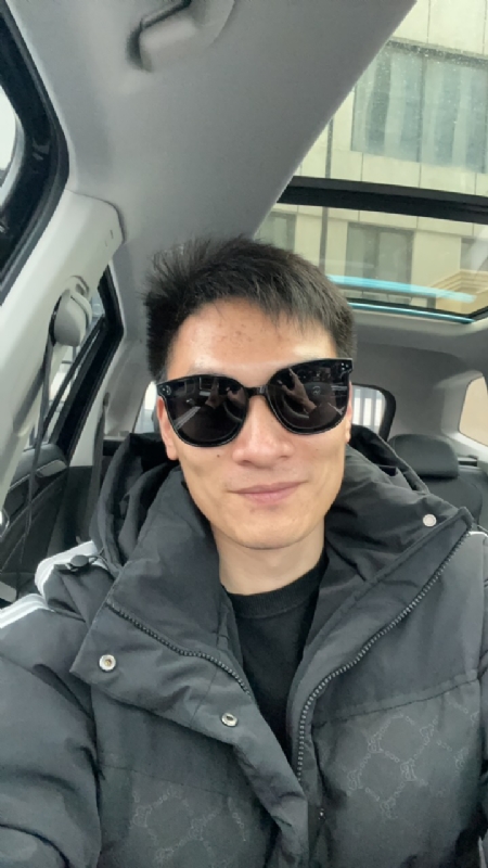 男孩的第一张照片--泰州相亲服务中心
