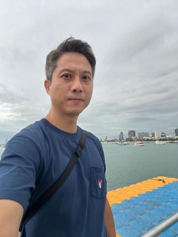 戍边的第一张照片--泰州相亲服务中心