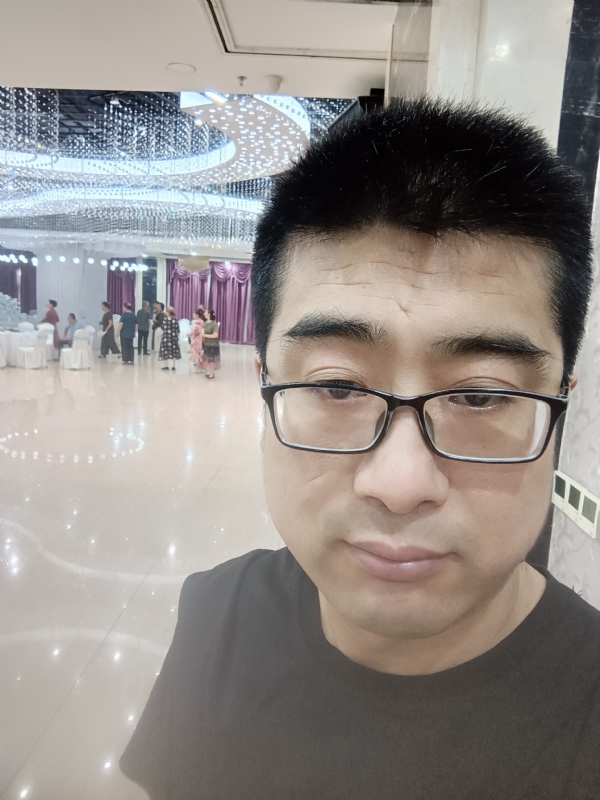 晴天的第三张照片--泰州相亲服务中心