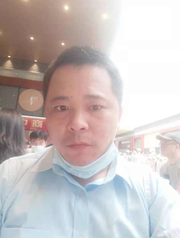 l蓝莲的第一张照片--泰州相亲服务中心